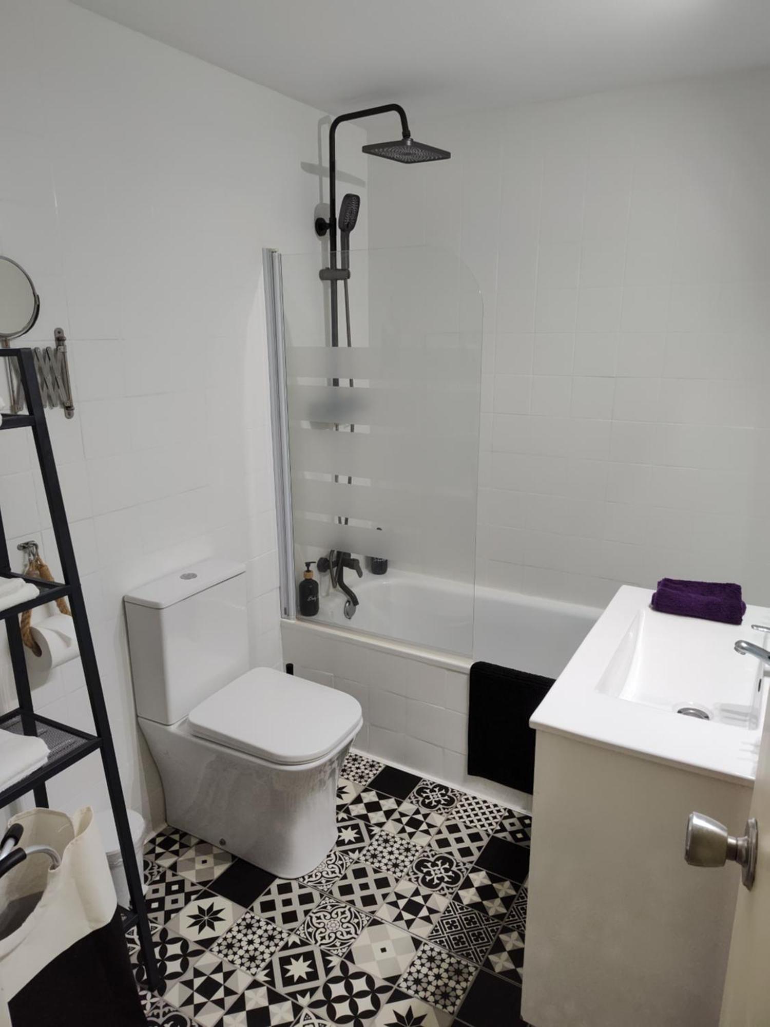 Apartamento Entero Con Desayuno Incluido Y Parking Gratuito, A 3 Km De Playa Con Aire Acondicionado Muskiz Ngoại thất bức ảnh